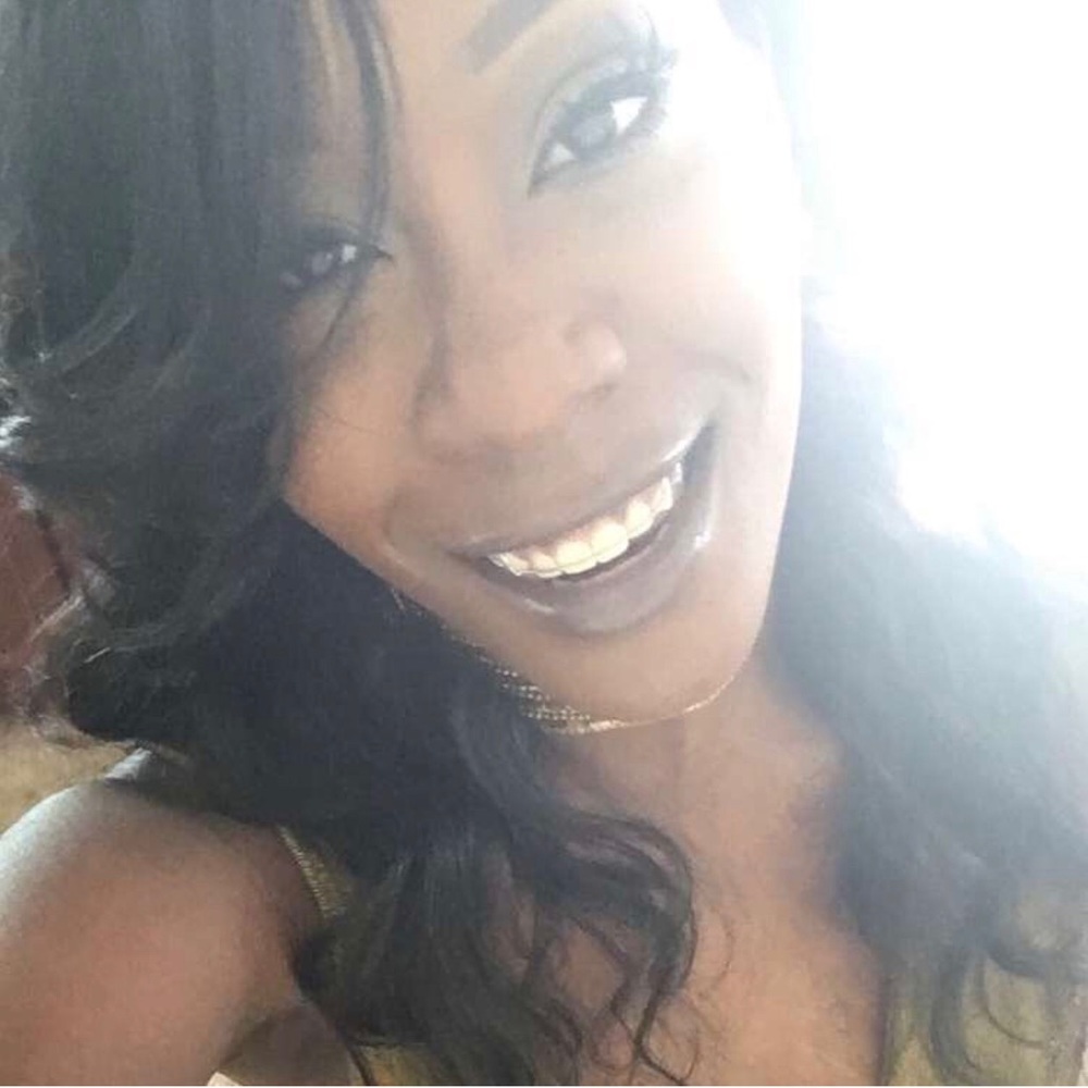 Meet your Posher, Janay